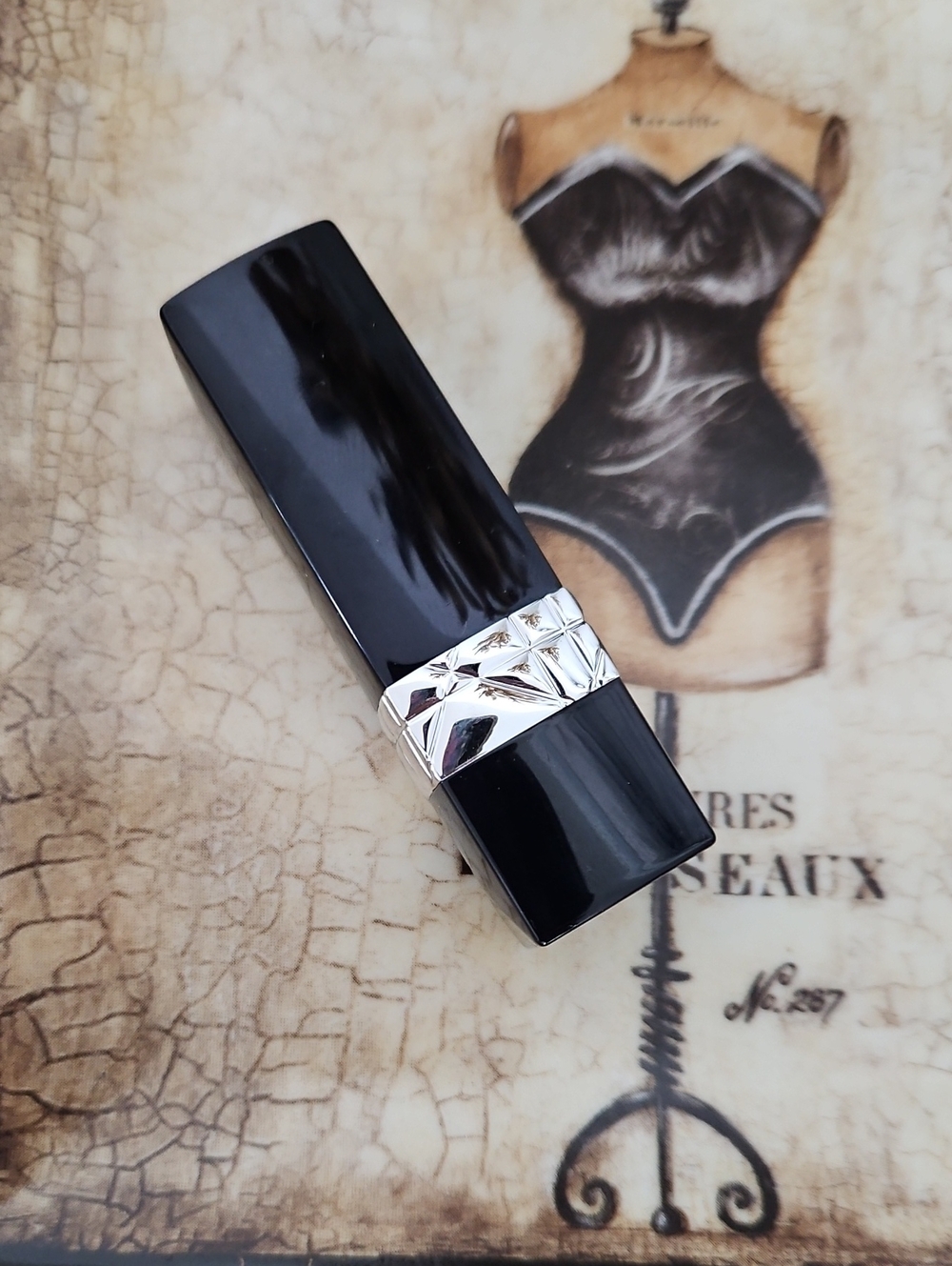Christian Dior Rouge Dior Satin Lipstick, New, 810 Dior Garden